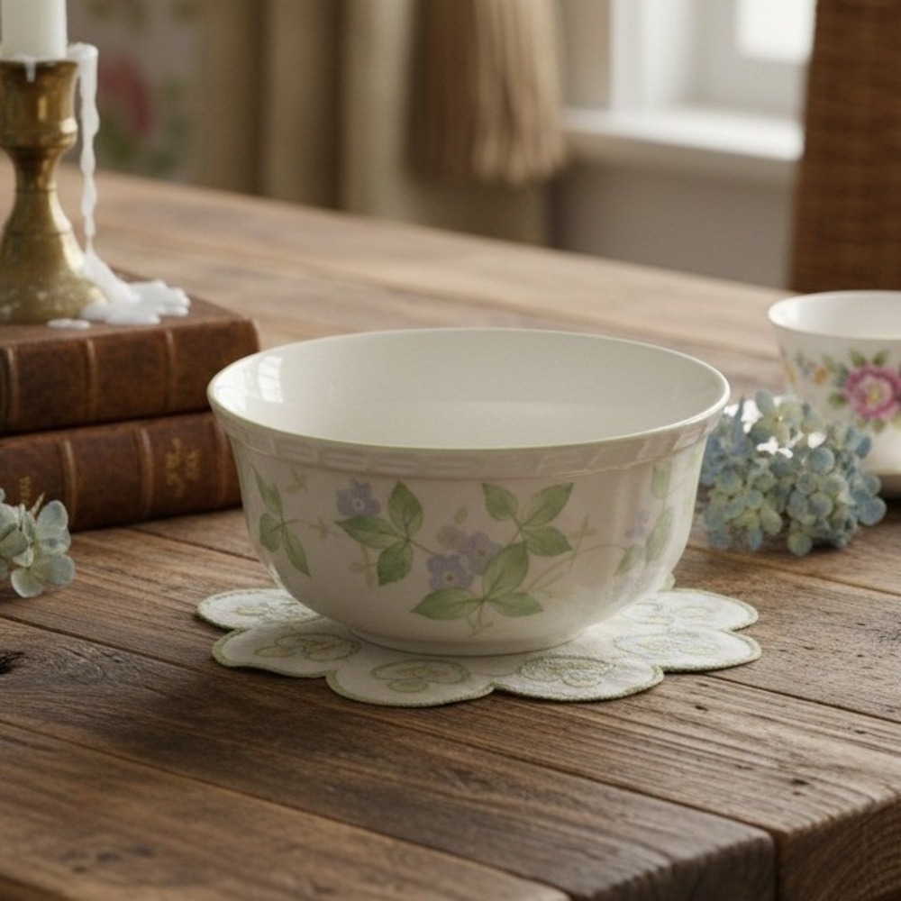 Mikasa dinner at eight Violetta Bone China Bowl *
